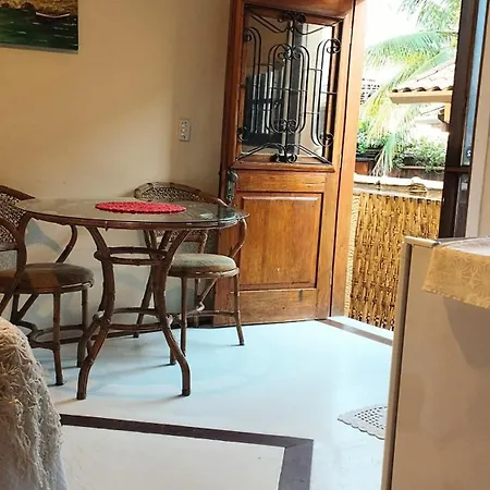 Chale De Charme Mandomai - Suites Com Cozinha Compacta, Suites Com Cooktop E Chale Com Cozinha Ilhabela Exterior photo